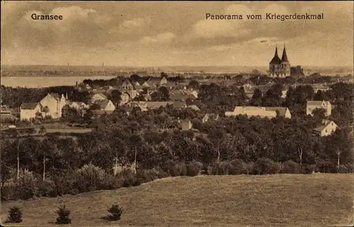 Ak Gransee in Brandenburg, Panorama, Kriegerdenkmal