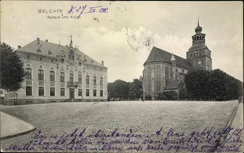 Ak Malchin in Mecklenburg, Rathaus, Kirche