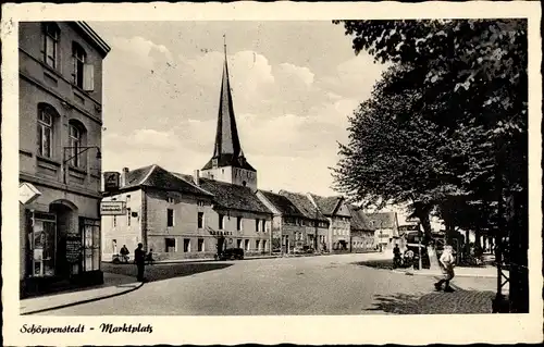 Ak Schöppenstedt in Niedersachsen, Marktplatz mit Kirche