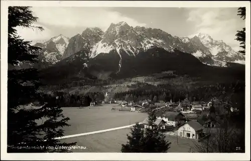 Ak Untergrainau Grainau im Kreis Garmisch Partenkirchen, Gesamtansicht mit Bergpanorama