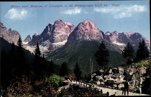 Ak Südtirol Italien, Straße nach Madonna di Campiglio und die Brentagruppe