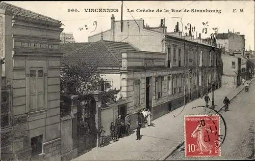 Ak Vincennes Val de Marne, La Creche a la Rue de Strasbourg