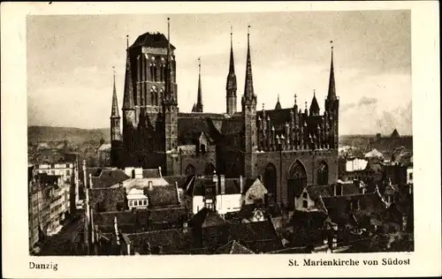 Ak Gdańsk Danzig, Ansicht der St. Marienkirche von Südost, Glockenturm