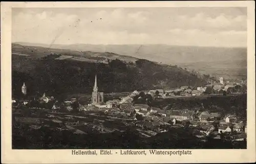 Ak Hellenthal in der Eifel, Totalansicht der Ortschaft