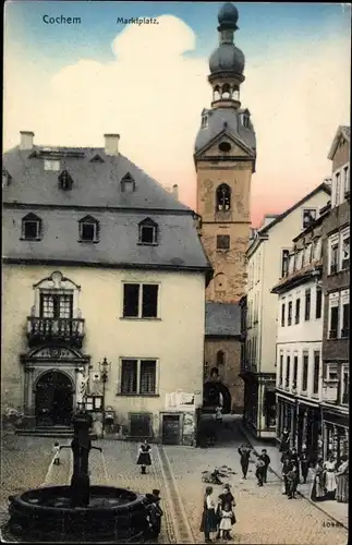 Ak Cochem an der Mosel, Marktplatz, Brunnen