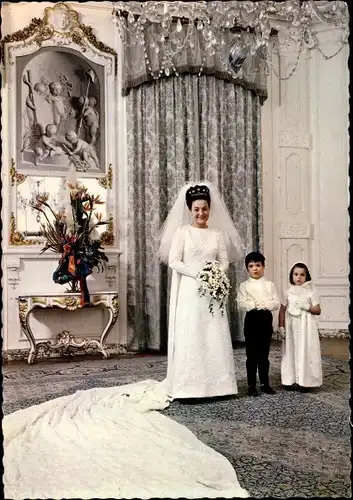 Ak Hochzeit 1967, Prinzessin Margriet der Niederlande im Brautkleid, Portrait