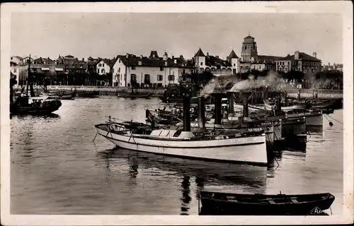 Ak Saint Jean de Luz Pyrénées Atlantiques, Les bateaux sardiniers