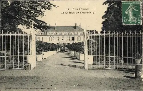 Ak Les Ormes Yonne, Le Chateau de Frauville