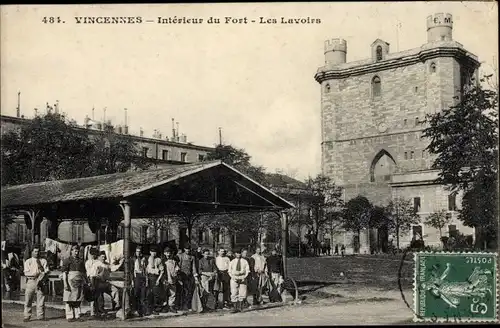 Ak Vincennes Val de Marne, Interieur du Fort, Les Lavoirs