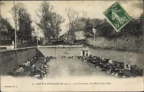 Ak Doué la Fontaine Maine et Loire, Les Fontaines, Le Mail