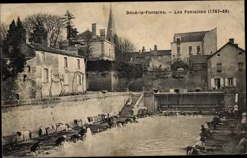 Ak Doué la Fontaine Maine et Loire, Les Fontaines