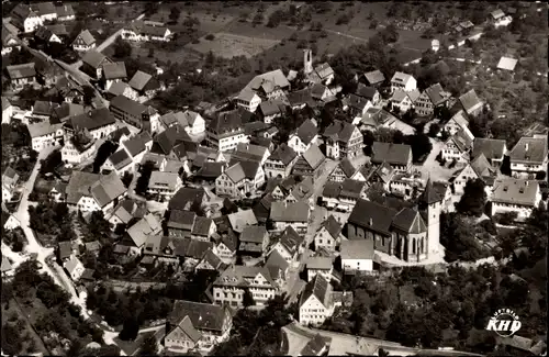 Ak Neubulach im Schwarzwald, Totalansicht der Ortschaft, Fliegeraufnahme