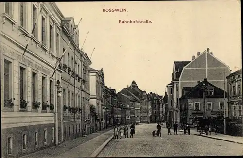 Ak Roßwein in Sachsen, Blick in die Bahnhofstraße, Restaurant zum Kronprinz