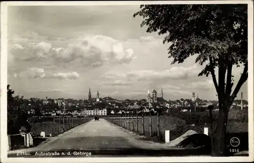 Ak Zittau in Sachsen, Autostraße n. d. Gebirge, Stadt