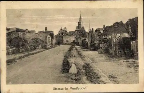 Ak Montfaucon Aisne, Straßenpartie, Kriegszerstörungen 1. WK