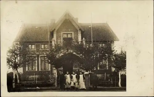 Foto Ak Hamburg Eimsbüttel Niendorf, Wohnhaus ...weg 16, Anwohner