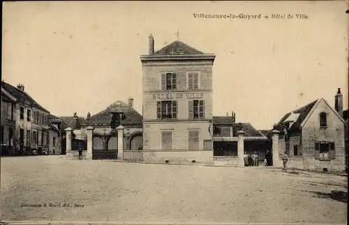 Ak Villeneuve la Guyard Yonne, Hotel de Ville