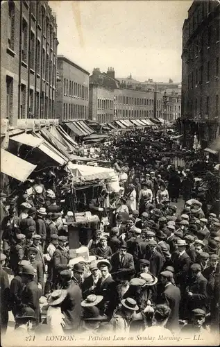 Ak London City, Petticoat Lane on Sunday Morning, Passanten