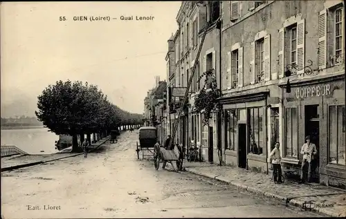 Ak Gien Loiret, Quai Lenoir, Coiffeur