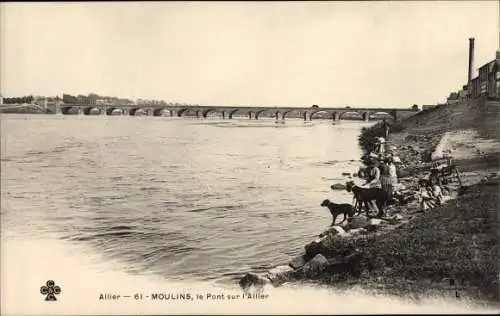 Ak Moulins Allier, Le Pont sur l'Allier