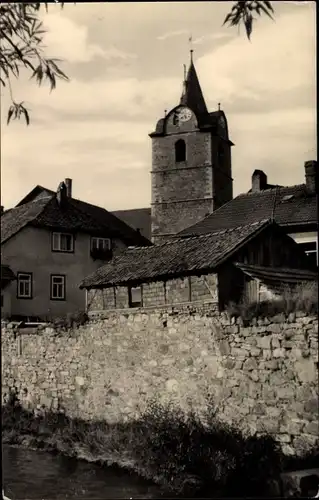 Ak Themar Thüringen, Partie an der Stadtmauer mit Blick zur Kirche