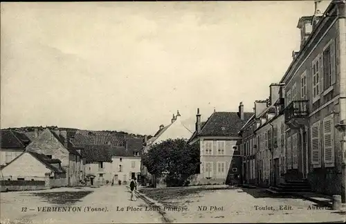 Ak Vermenton Yonne, La Place Louis Philippe