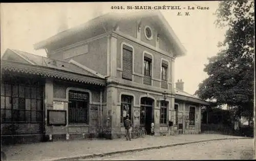 Ak Saint Maur Créteil Val de Marne, La Gare