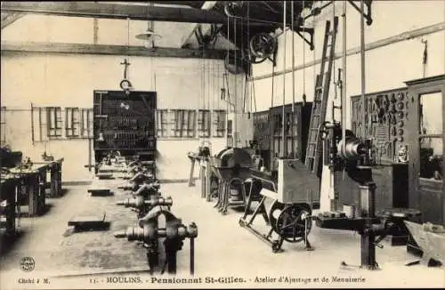 Ak Moulins Allier, Pensionnat St. Gilles, Atelier d'Ajustage et de Menuiserie