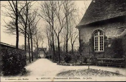 Ak Moulins Allier, Pensionnat St. Gilles, Le Jardin