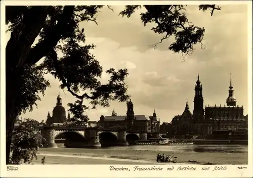 Ak Dresden Zentrum Altstadt, Dom, Hofkirche und Schloss, Elbe, Brücke