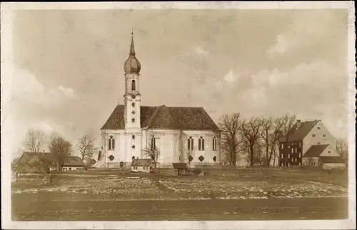 Ak Vilgertshofen in Oberbayern, Wallfahrtskirche zur schmerzhaften Muttergottes