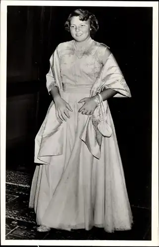 Ak Prinzessin Beatrix der Niederlande, Portrait