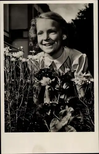 Ak Prinzessin Irene der Niederlande, Portrait, 1949