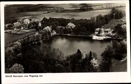 Ak Ludwigsburg in Baden Württemberg, Seeschloss Monrepos, Fliegeraufnahme