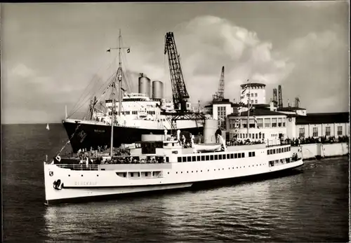 Ak Bremerhaven, Columbuskaje, Dampfer Glückauf