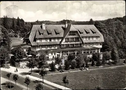 Ak Hinterzarten im Südschwarzwald, Hotel Weißes Rössle, Außenansicht