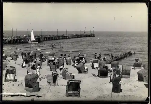 Foto Ak Ostseebad Brunshaupten Kühlungsborn, Strandleben