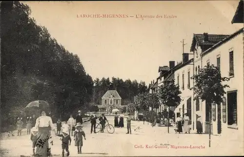 Ak Laroche Migennes Yonne, L'Avenue des Ecoles