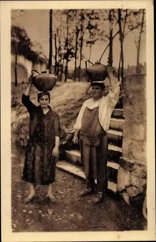 Ak Pyrénées-Atlantiques, Types Basques, Au Pays Basque Porteuse et Porteur de la Pega