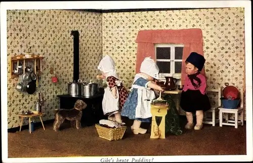 Ak Gibt's heute Pudding, Köchinnen und Junge in niederländischen Trachten, Puppen, Käthe Kruse ?