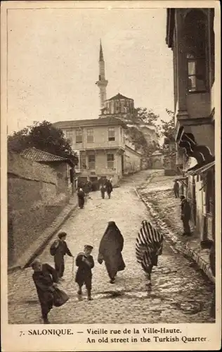 Ak Thessaloniki Griechenland, Vieille rue de la Ville Haute, An old street in the Turkish Quarter