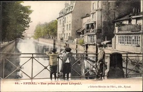 Ak Épinal Lothringen Vosges, Vue prise du pont Leopold
