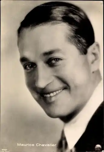 Ak Schauspieler Maurice Chevalier, Portrait