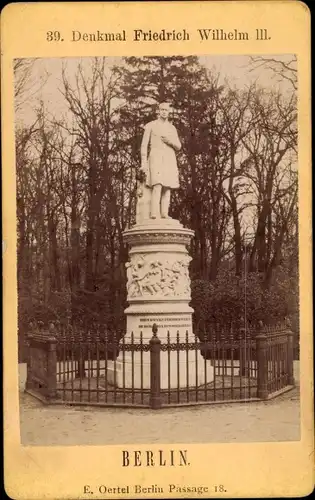 Foto Oertel, Eduard, Berlin Tiergarten, um 1875, Denkmal König Friedrich Wilhelm III.