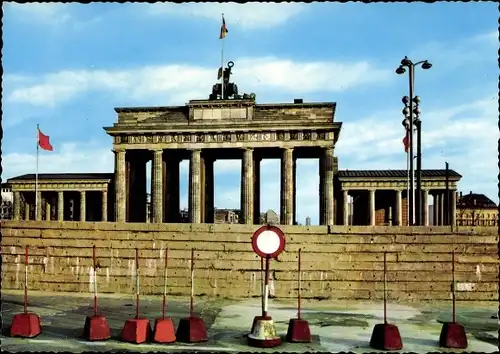 Ak Berlin Tiergarten, Berliner Mauer, Brandenburger Tor