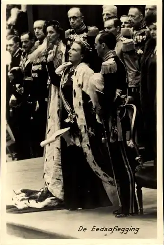 Ak Juliana der Niederlande, Prinz Bernhard der Niederlande, Eidablegung, Amsterdam 1948, Krönung