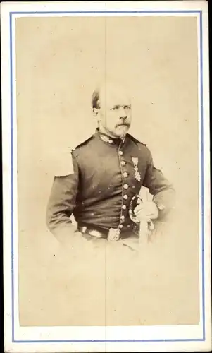 CdV Portrait, Französischer Soldat, Dritte Republik, Uniform, Säbel, Orden