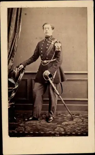 CdV Standportrait, Belgischer Soldat, Uniform, Degen