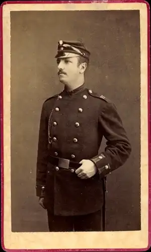 CdV Standportrait, Französischer Soldat, Dritte Republik, Uniform