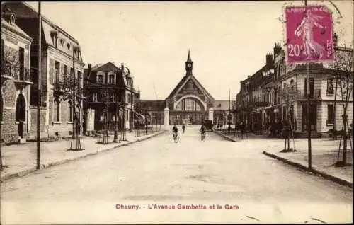 Ak Chauny Aisne, L'Avenue Gambetta, La Gare
